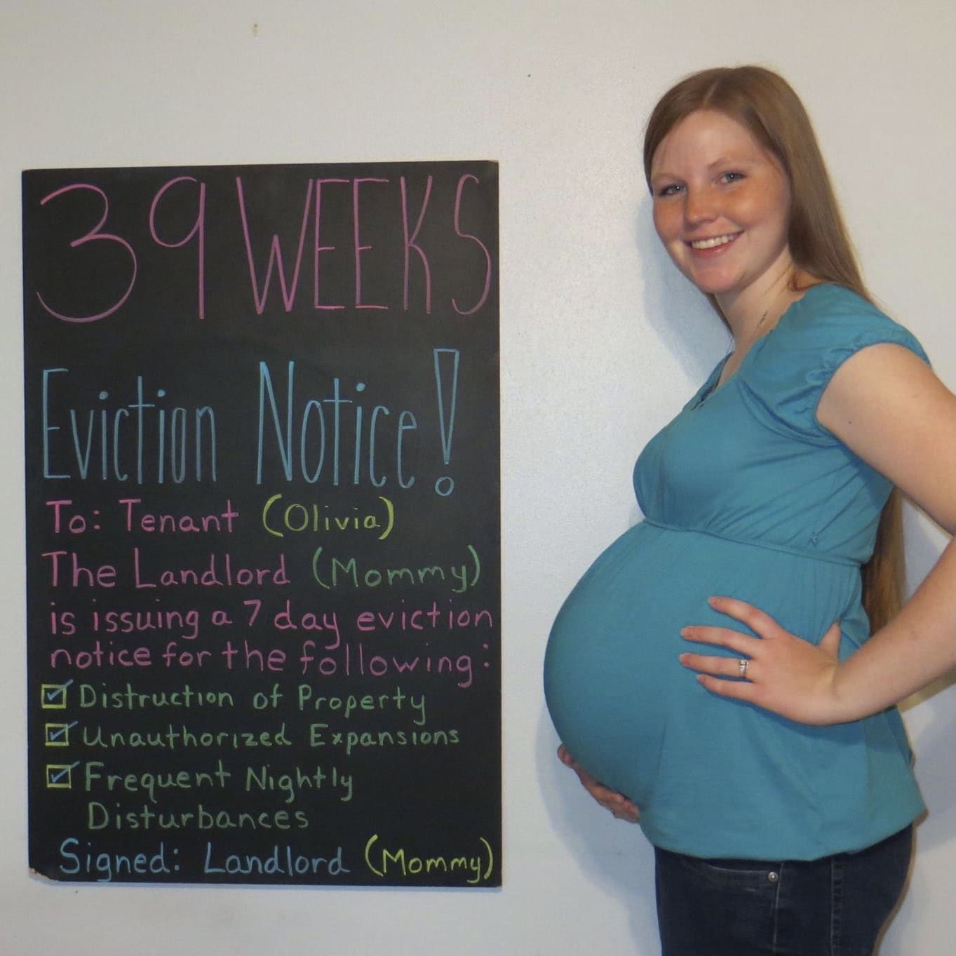 pregnancy tracker chalkboard