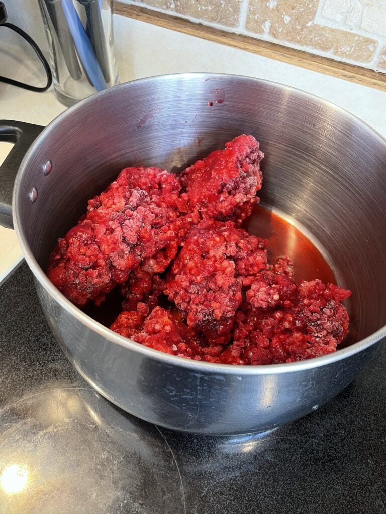 cran-raspberry jam using cranberry juice