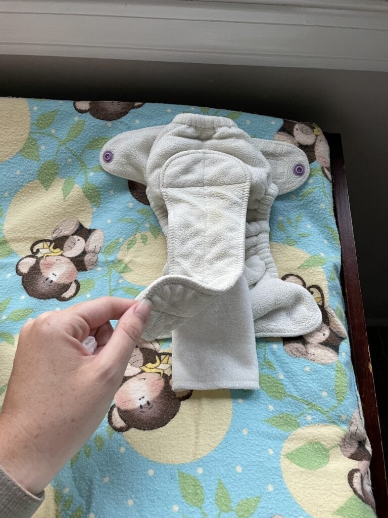 newborn cloth diapers