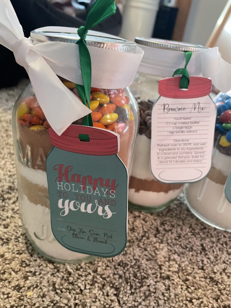 reese's pieces mason jar cookie gift