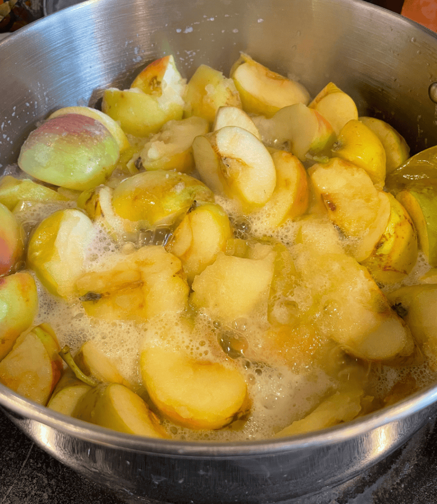 apples cooking