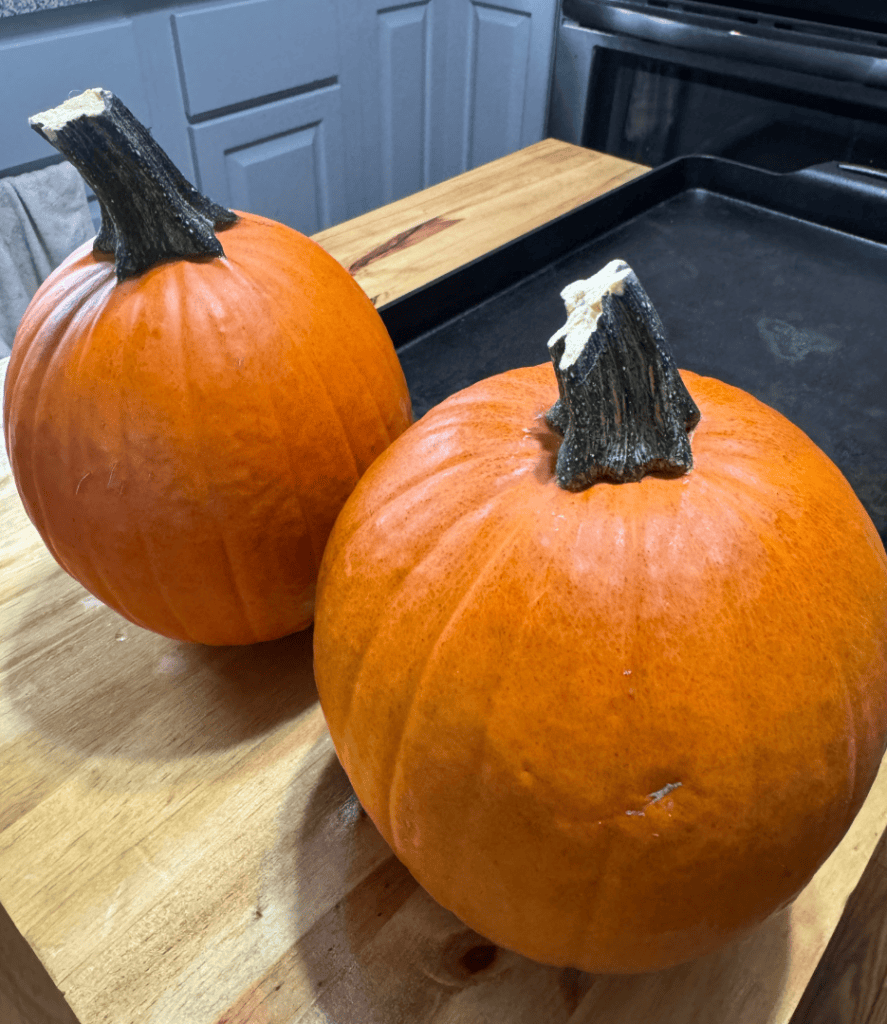 how to roast a pumpkin, sugar pumpkins, pie pumpkins, pumpkin puree