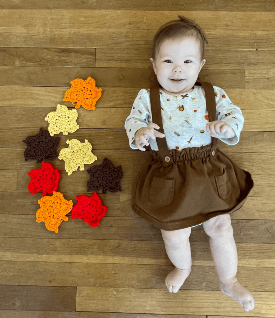 fall leaf crochet pattern, monthly baby photos