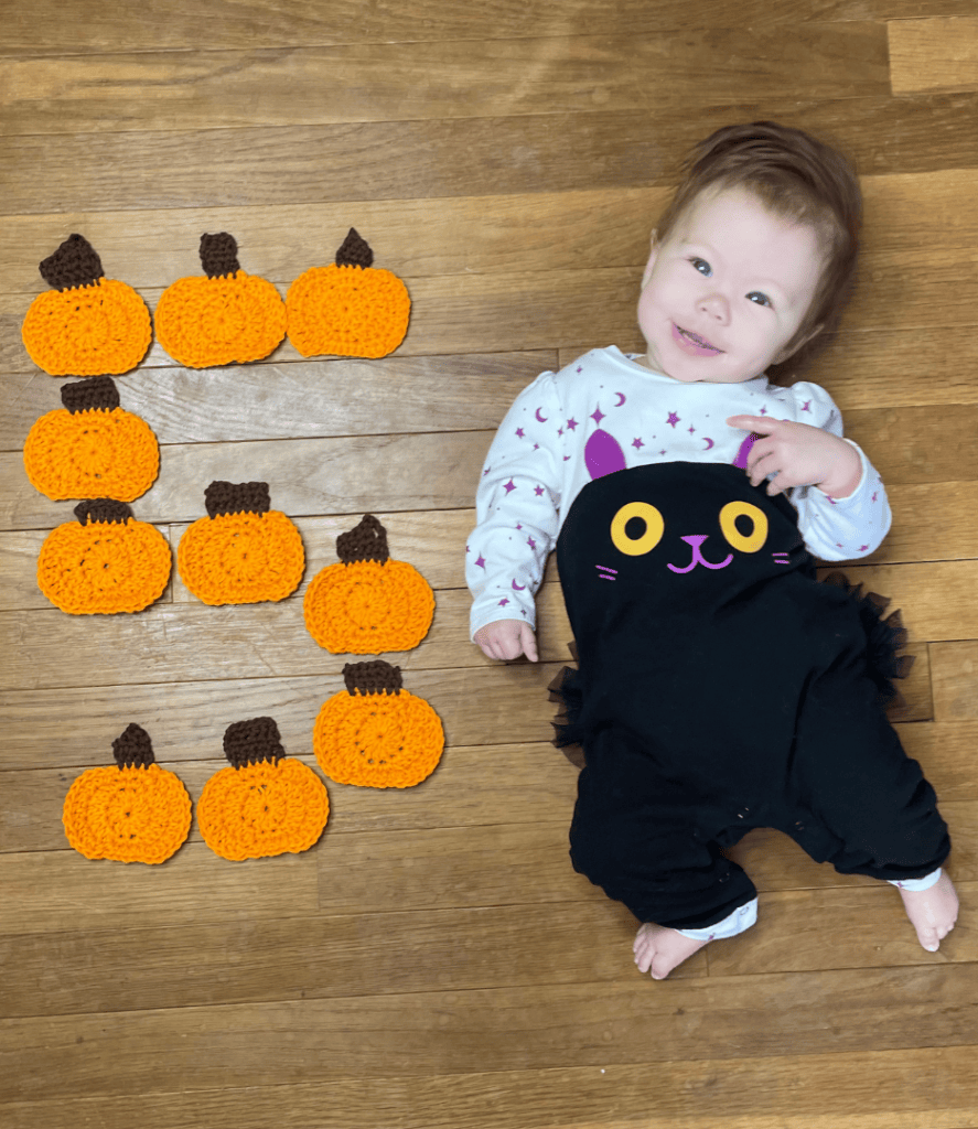 monthly baby photos