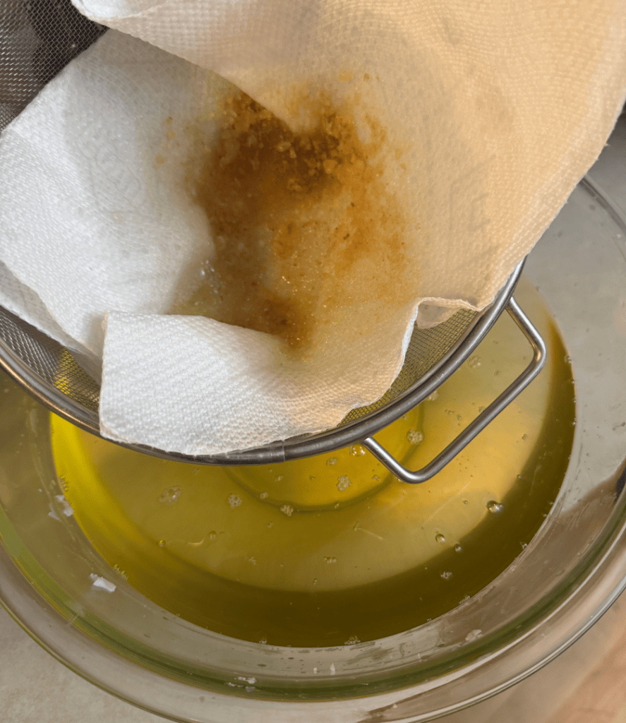 how to render tallow, straining tallow using paper towel