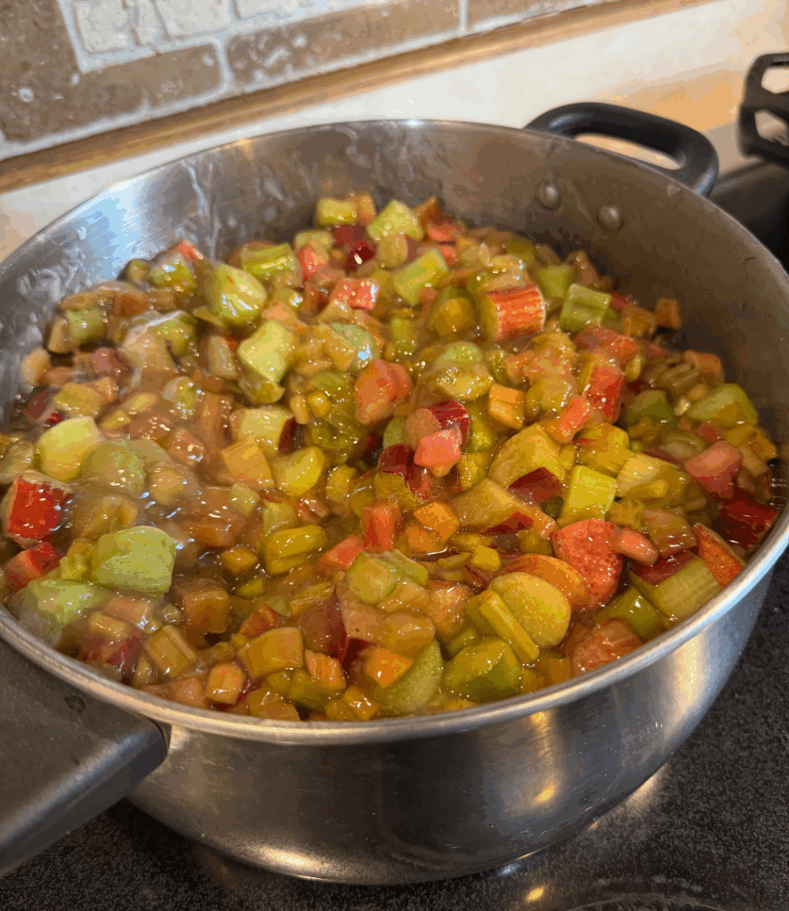 rhubarb pie filling with clear jel
