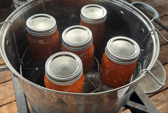 pints of salsa in the water bath canner